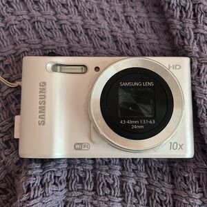 Samsung WB30F Digital Camera